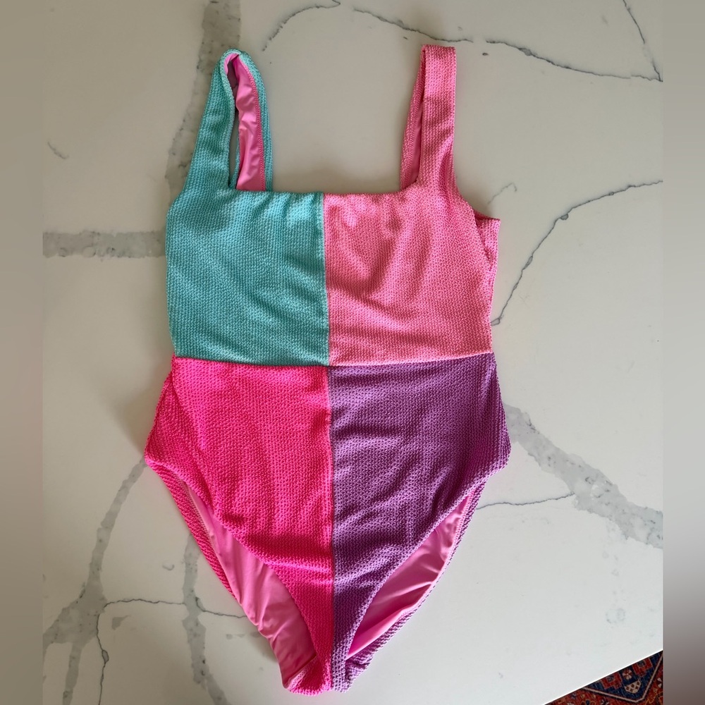 Show Me Your MuMu Pink purple and Mint Swimsuit Barbie
